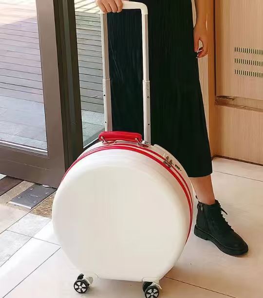 Luggage  Cute Round Universal Wheels Carry-on Suitcase PC Material Suitable